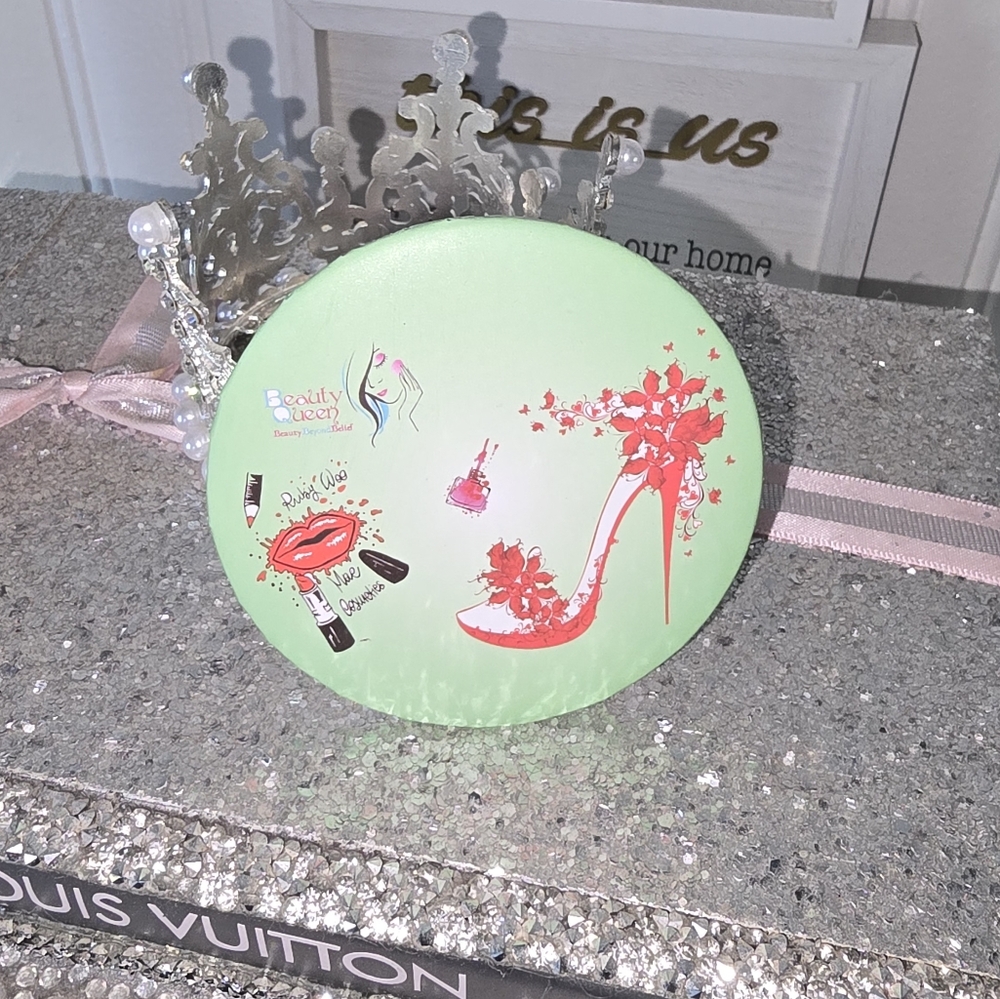 New Green Compact Mirror with Red Floral Design